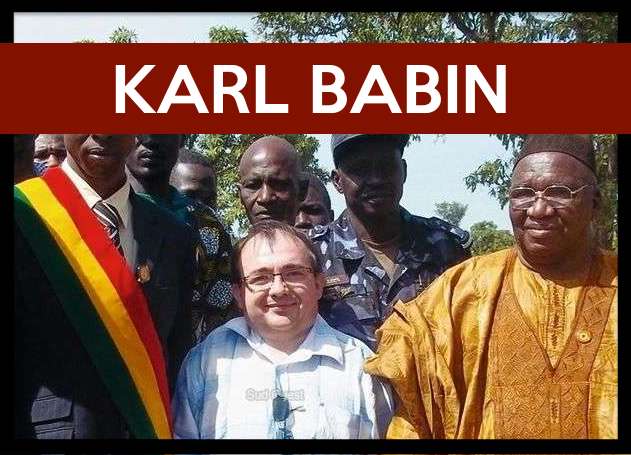 Karl Babin Entoure Des